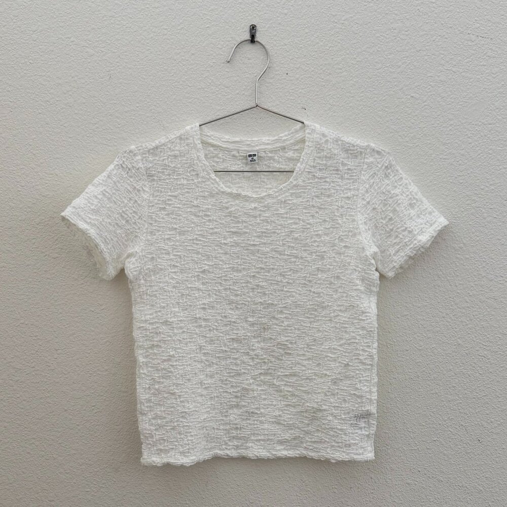 UNIQLO Size XS White Textured Shirt
